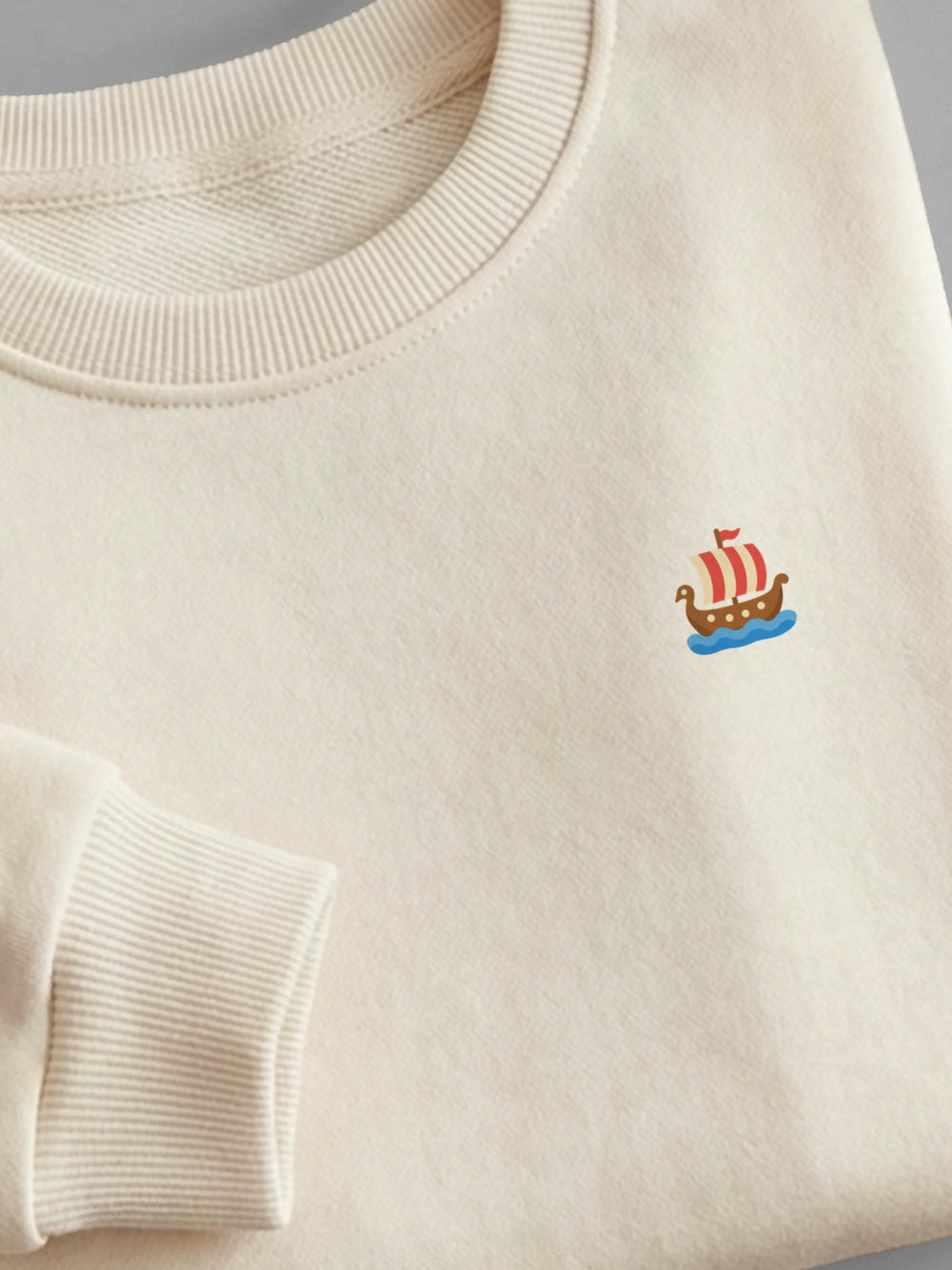 Little Phoenician Minis - Ship - Sweatshirt Cream close-up by Tout Est Fichu
